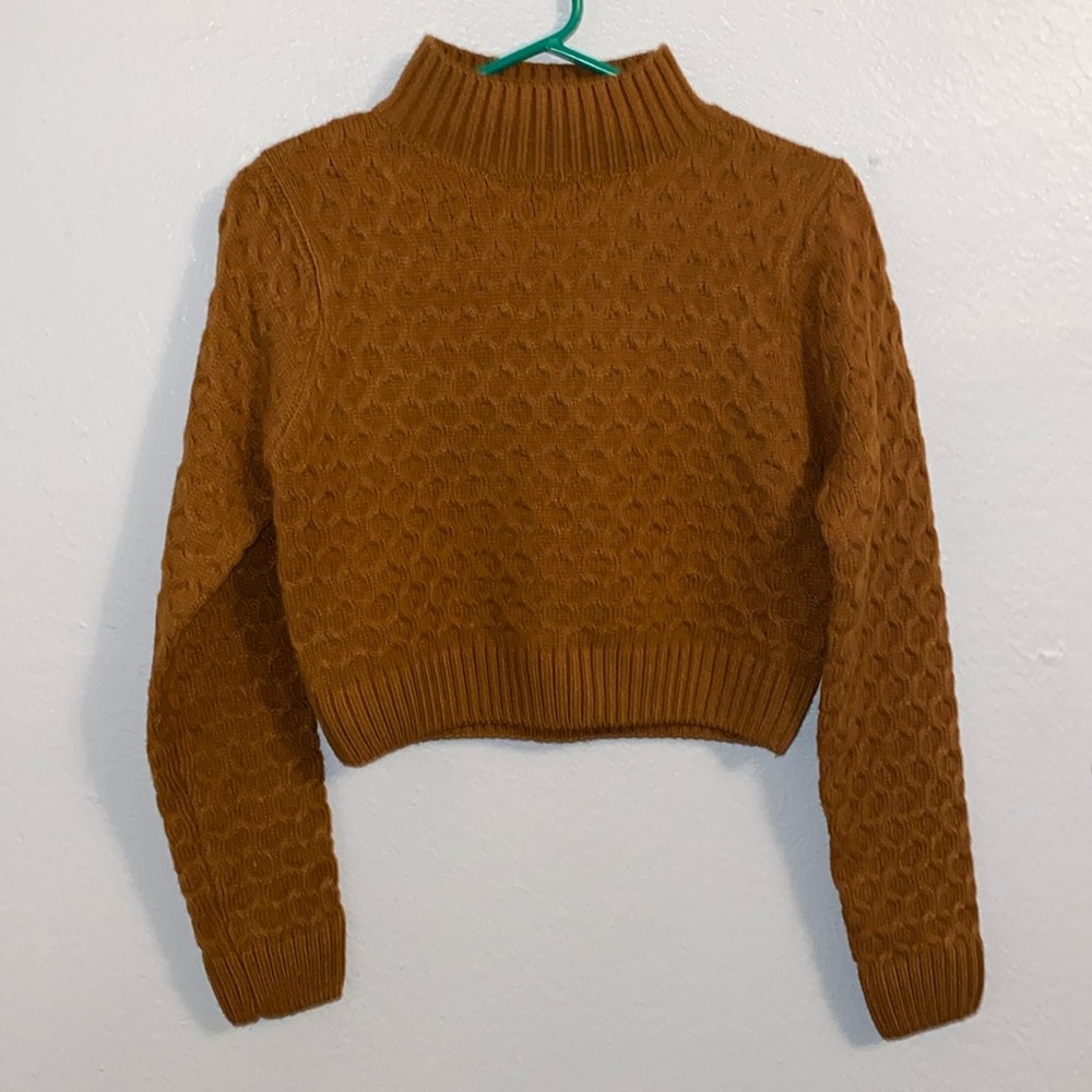 Cropped sweater